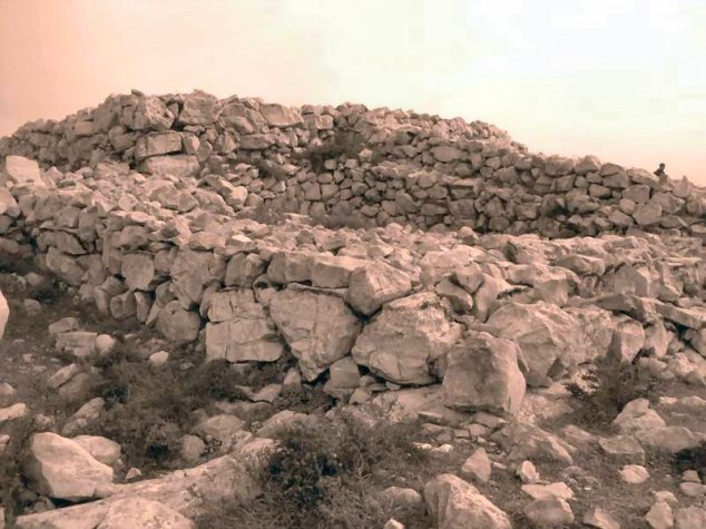 מזבח הר עיבל